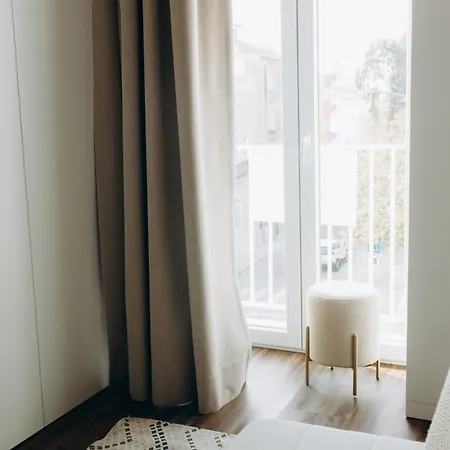 Апартаменты Apartmento Elegante *